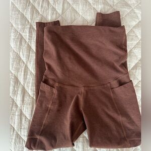 Beyond Yoga Brown Maternity Leggings Small